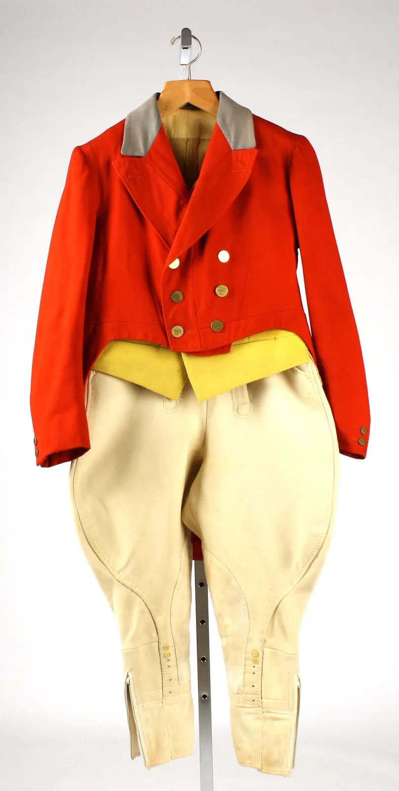 Ensemble Mutinerie, veste de chasse écarlate